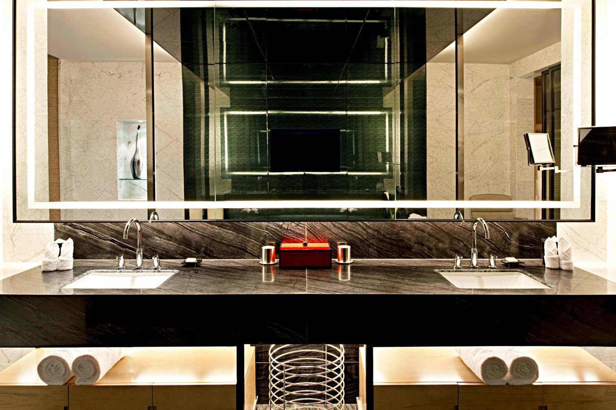 Le Meridien Chongqing Nan'An Екстериор снимка