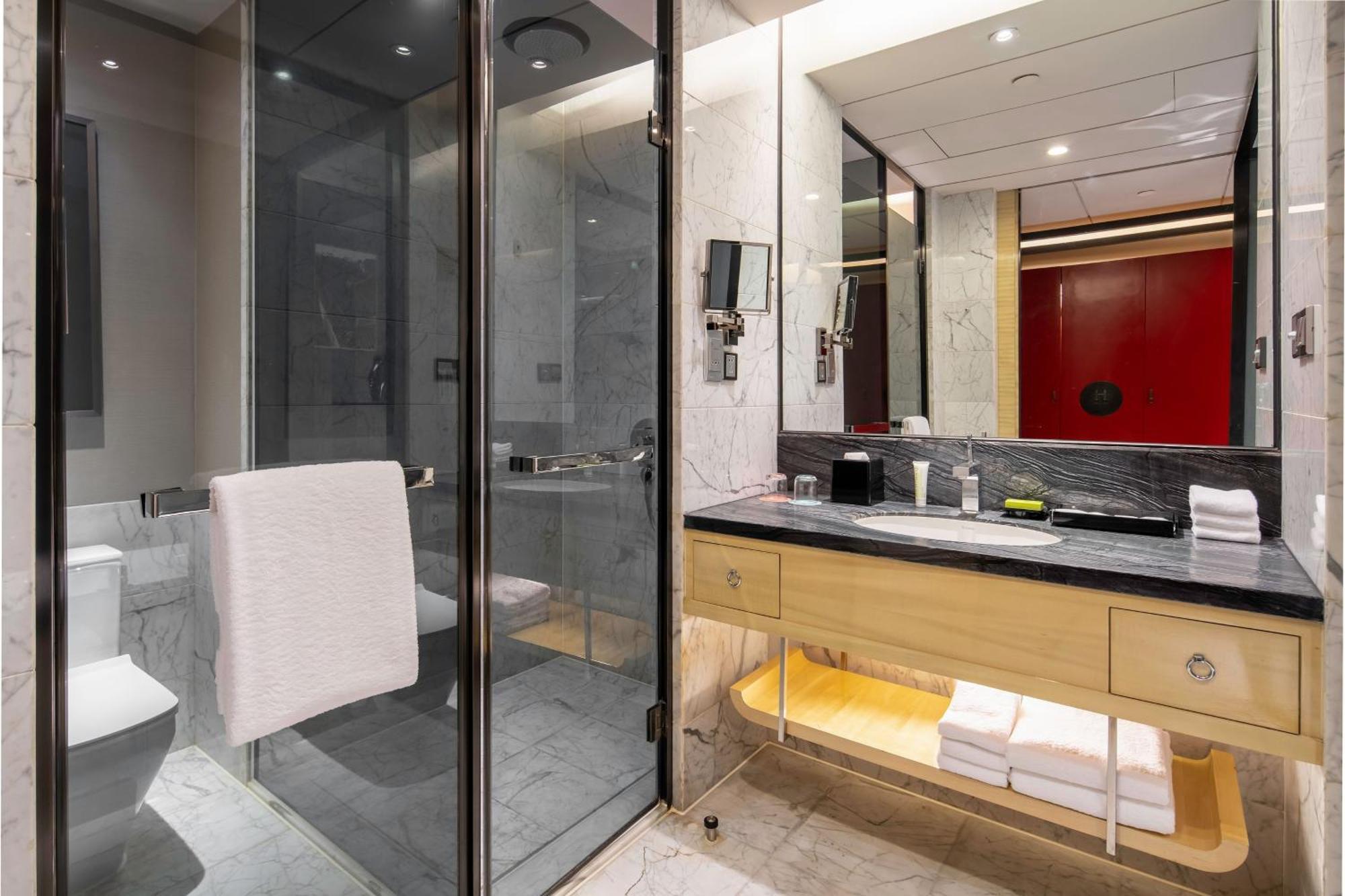 Le Meridien Chongqing Nan'An Екстериор снимка